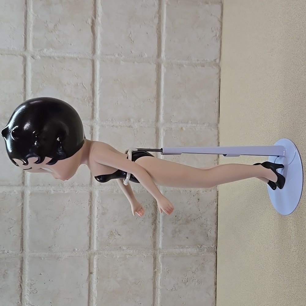1995 Limited Edition Betty Boop Porcelain Doll with Stand by Vandor NIB - Picture 2 of 13